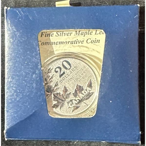 2011 $20 Fine Silver Maple Leaf Commemorative Coin, 15.85g