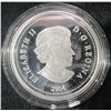 Image 3 : 2004 Royal Canadian Mint $2 Polar Bear Coin & Stamp Set