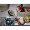 Image 11 : Christmas & Containers B