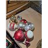 Image 12 : Christmas & Containers B