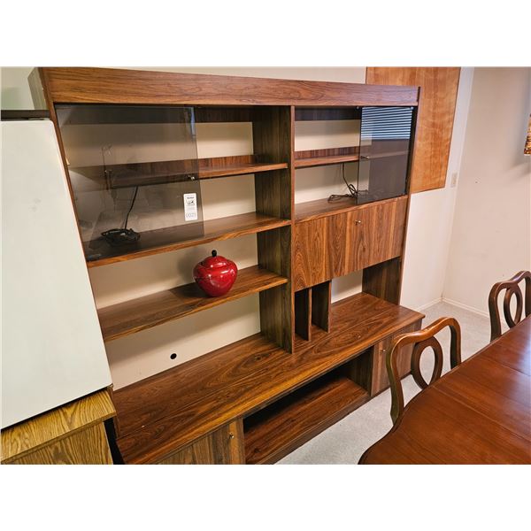 Wall Unit