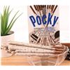 Image 1 : Glico Pocky Cookies & Cream 10-Pack