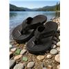 Image 1 : Bench Black Synthetic Flip Flops, Size 7