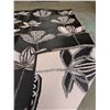 Image 3 : Black and Beige Flower Area Rug, 10ft by 8ft