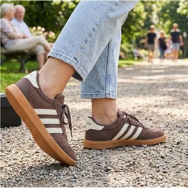 Adidas Breaknet Sleek Size 7 US Women's Shoes