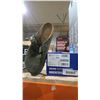 Image 2 : Birkenstock Boston BS Clogs, Thyme, SIZEÂ  39