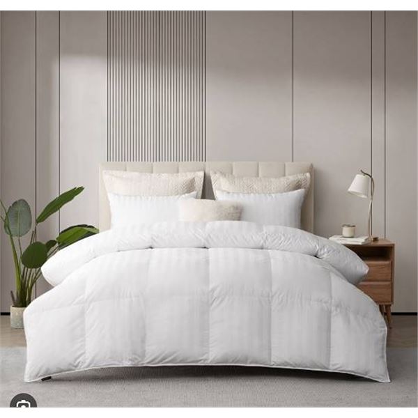 HOTEL GRAND King White Down Duvet