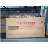 Image 2 : TR Toppers Chopped Kit Kat, 10 lb Box