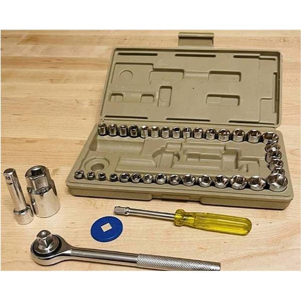 ProGrade 40 Piece Socket Wrench Set