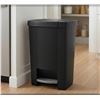 Image 1 : Black Plastic Step Trash Bin