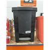 Image 2 : Black Plastic Step Trash Bin
