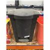 Image 3 : Black Plastic Step Trash Bin