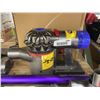 Image 3 : Dyson V8 Animal Extra Cordless Vacuum Set