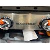Image 4 : Blackstone 2-Burner Portable Griddle With Bag