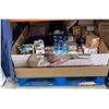 Image 1 : Bulk Pallet of Mixed Consumer Goods