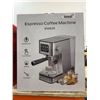 Image 2 : Espresso Coffee Machine EM625