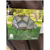 Image 3 : MAC Sports Padded Club Folding Chair