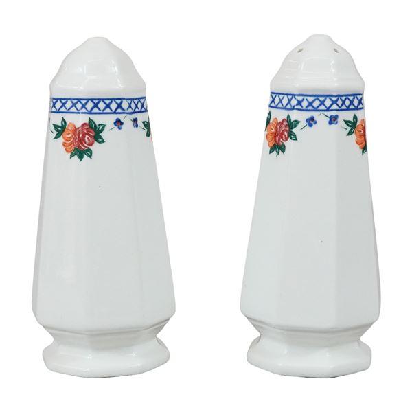 Pair of Wedgwood Etruria Earthenware Salt and Pepper Shakers in the Lancaster Pattern
