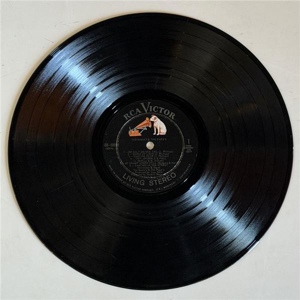 The Mamas & the Papas LP Self Titled on RCA Victor Album