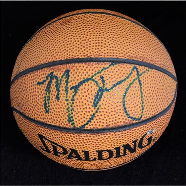Denver Nuggets Marcus Camby Signed  Basketball JSA Authenticated