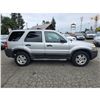 Image 7 : DUNCAN - 2006 FORD ESCAPE SILVER  303277 KMS - A10356