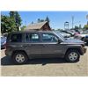 Image 8 : DUNCAN - 2015 JEEP PATRIOT GREY 137353 KMS - 244775A-3