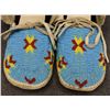 Image 8 : PLAINS BEADED MOCCASINS