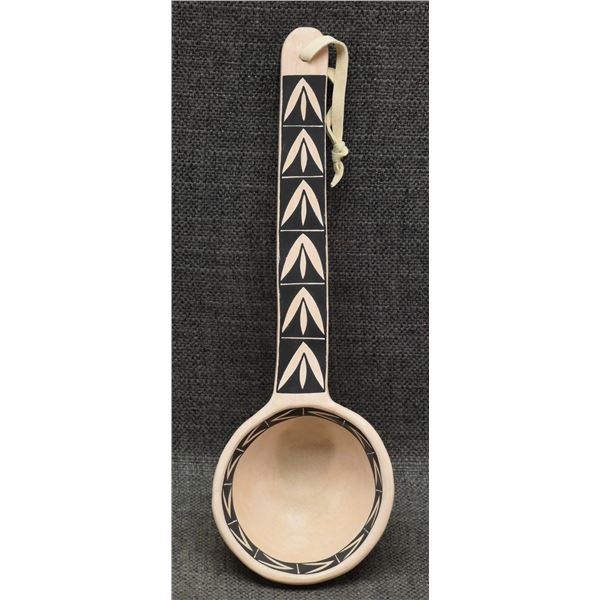 ACOMA POTTERY LADLE (PATRICIO)