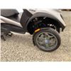 Image 9 : PARKSVILLE - 2016 PIAGGIO MP3 SILVER 13386 KMS - 000550