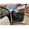 Image 36 : PARKSVILLE - 2014 HYUNDAI SANTA FE SPORT WHITE 226069 KMS - 157983-2