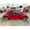 Image 12 : PARKSVILLE - 2010 VOLKSWAGEN BEETLE RED 161545 MILES - 013746