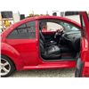 Image 36 : PARKSVILLE - 2010 VOLKSWAGEN BEETLE RED 161545 MILES - 013746