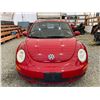 Image 6 : PARKSVILLE - 2010 VOLKSWAGEN BEETLE RED 161545 MILES - 013746