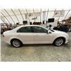 Image 11 : PARKSVILLE - 2010 FORD FUSION WHITE 200796 KMS - 289360-2