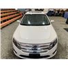 Image 7 : PARKSVILLE - 2010 FORD FUSION WHITE 200796 KMS - 289360-2