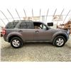 Image 11 : PARKSVILLE - 2011 FORD ESCAPE GRAY 273530 KMS - A70833-2