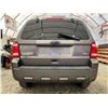 Image 17 : PARKSVILLE - 2011 FORD ESCAPE GRAY 273530 KMS - A70833-2