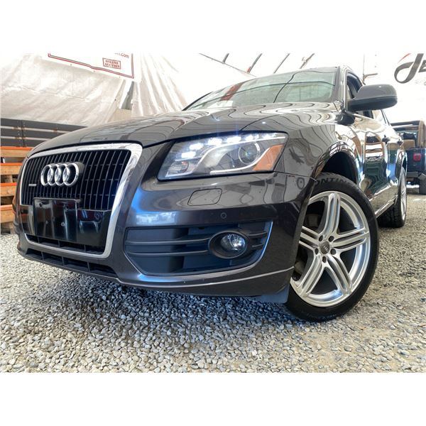 PARKSVILLE - 2011 AUDI Q5 GREY 203972 KMS - 076266-1