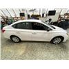Image 12 : PARKSVILLE - 2017 NISSAN SENTRA WHITE 156965 KMS - 666033-2