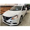 Image 3 : PARKSVILLE - 2017 NISSAN SENTRA WHITE 156965 KMS - 666033-2