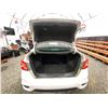 Image 43 : PARKSVILLE - 2017 NISSAN SENTRA WHITE 156965 KMS - 666033-2