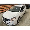 Image 4 : PARKSVILLE - 2017 NISSAN SENTRA WHITE 156965 KMS - 666033-2