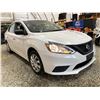 Image 8 : PARKSVILLE - 2017 NISSAN SENTRA WHITE 156965 KMS - 666033-2