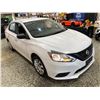 Image 9 : PARKSVILLE - 2017 NISSAN SENTRA WHITE 156965 KMS - 666033-2