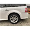 Image 29 : PARKSVILLE - 2010 FORD FLEX WHITE 382785 KMS - B21500-2