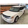 Image 4 : PARKSVILLE - 2010 FORD FLEX WHITE 382785 KMS - B21500-2