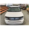 Image 7 : PARKSVILLE - 2010 FORD FLEX WHITE 382785 KMS - B21500-2
