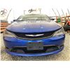 Image 5 : PARKSVILLE - 2016 CHRYSLER 200 BLUE 193922 KMS - 180955-1