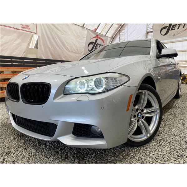 PARKSVILLE - 2011 BMW 550I GREY 114480 KMS - P784190