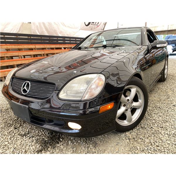 PARKSVILLE - 2002 MERCEDES-BENZ SLK-CLASS BLACK 169036 KMS - 249373-3